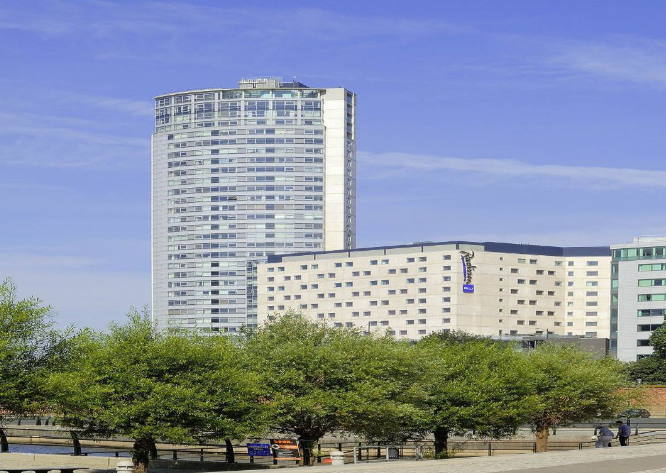 利物浦五星级酒店最大容纳200人的会议场地|利物浦丽笙酒店(Radisson Blu Hotel, Liverpool)的价格与联系方式